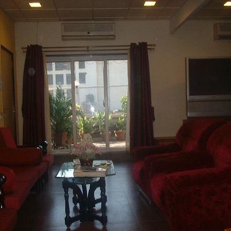 מומביי Hotel Samrat מראה חיצוני תמונה