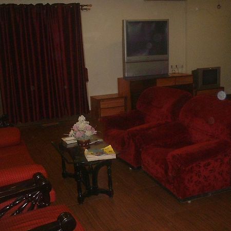 מומביי Hotel Samrat מראה חיצוני תמונה
