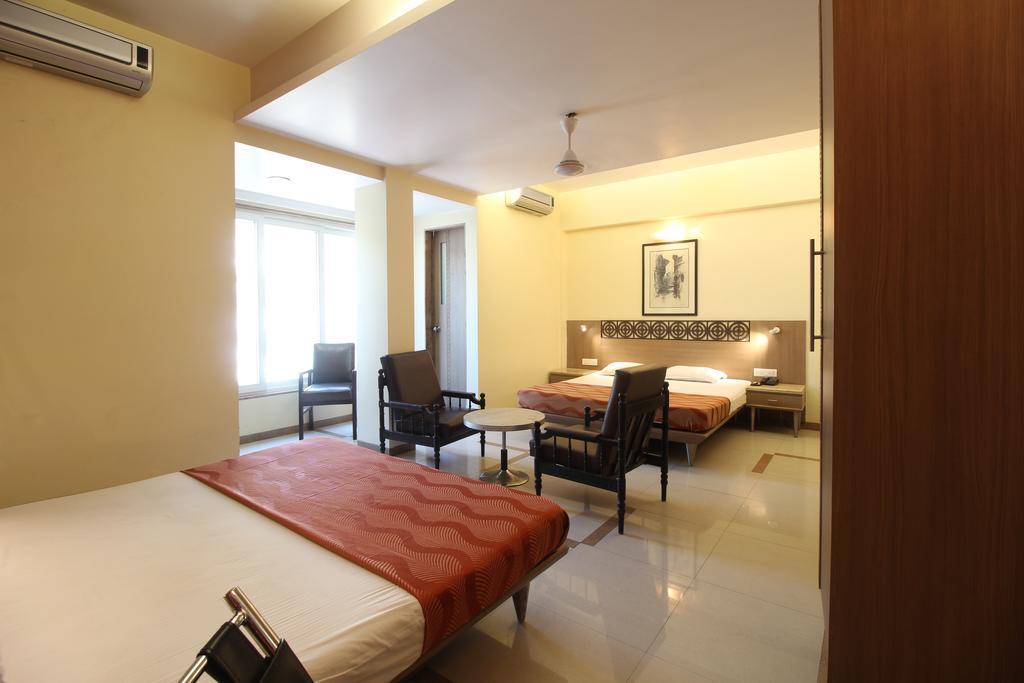 מומביי Hotel Samrat חדר תמונה