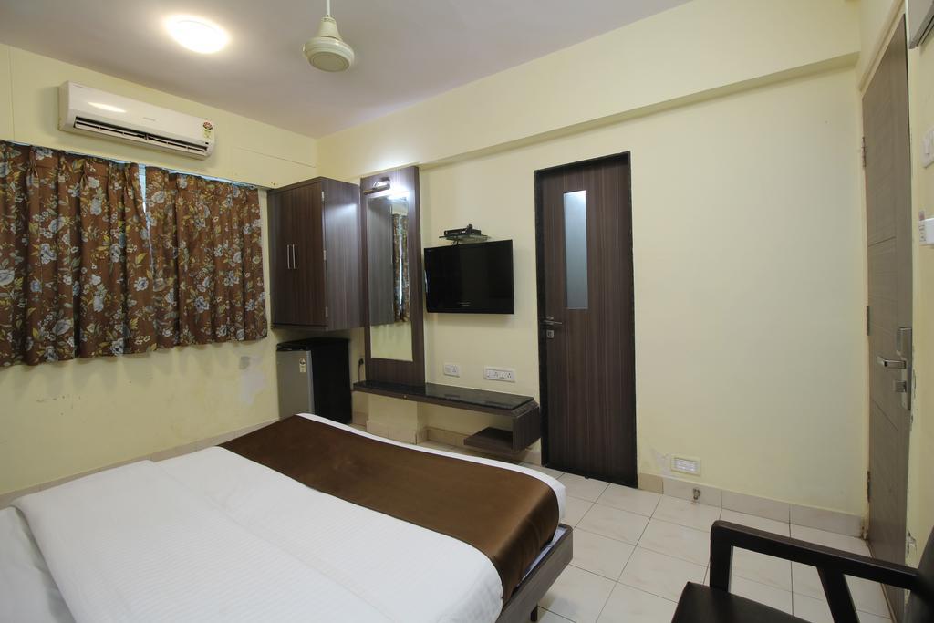 מומביי Hotel Samrat חדר תמונה